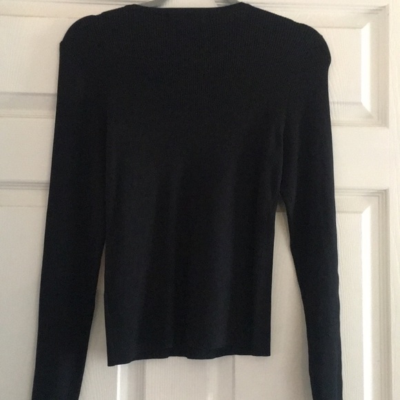 Sweater - Picture 5 of 5